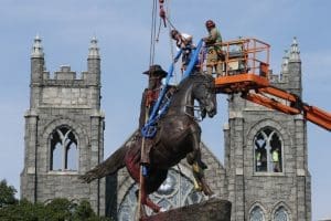 Removal of Confederate statue in Richmond, Virginia