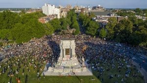 Protesters surround statue of Robert E. Lee in Richmond, Virginia